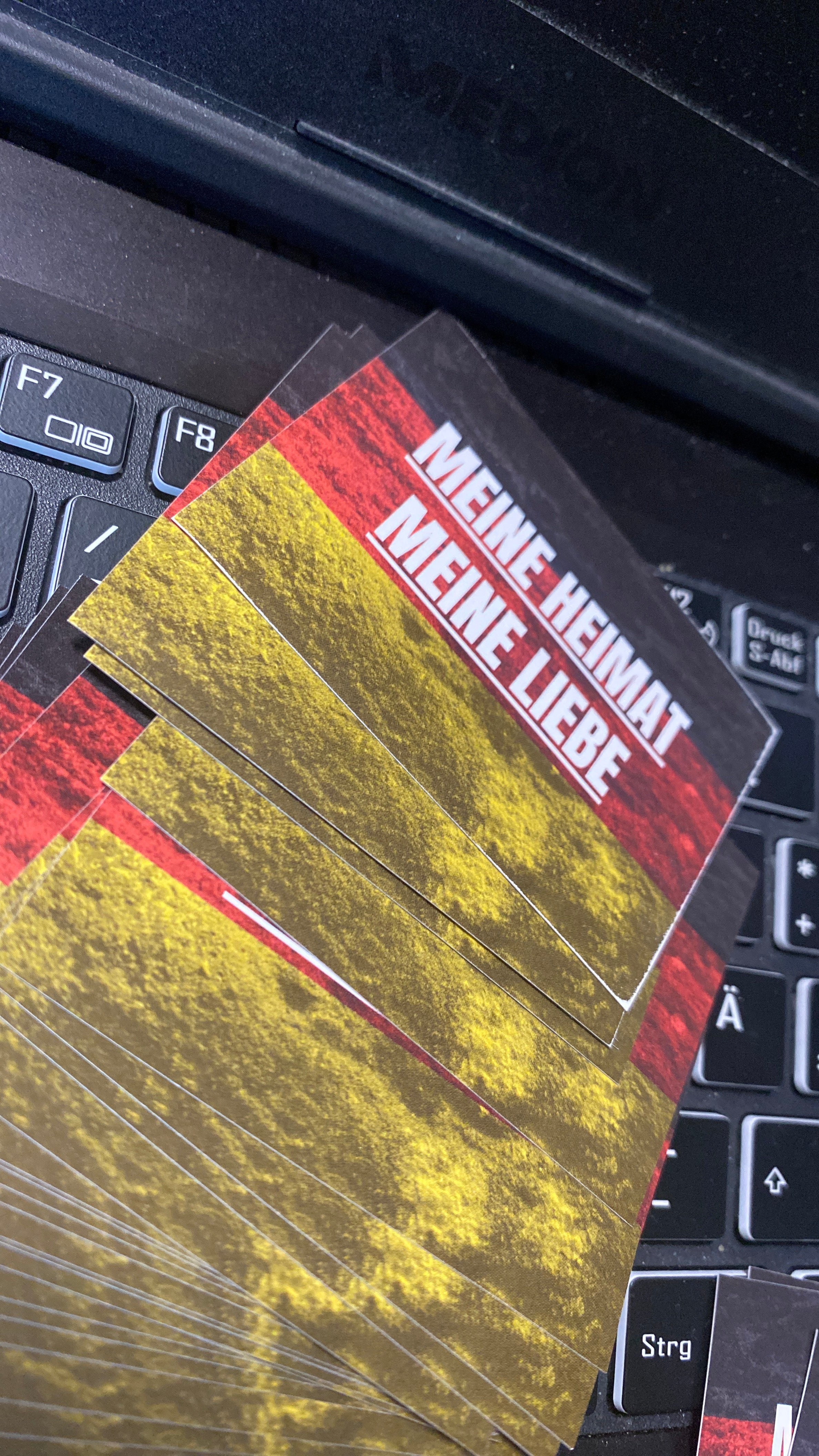 NEU! „Meine Heimat meine Liebe“ DIN A8 PREMIUM Aufkleber